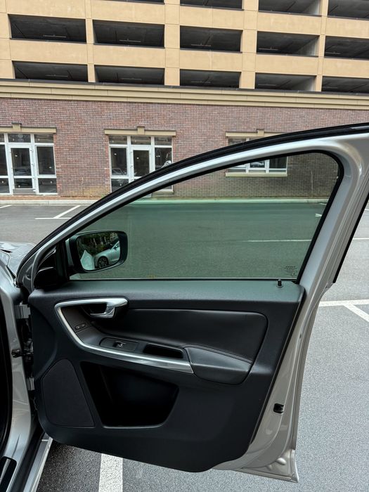 Volvo XC60 2015 року