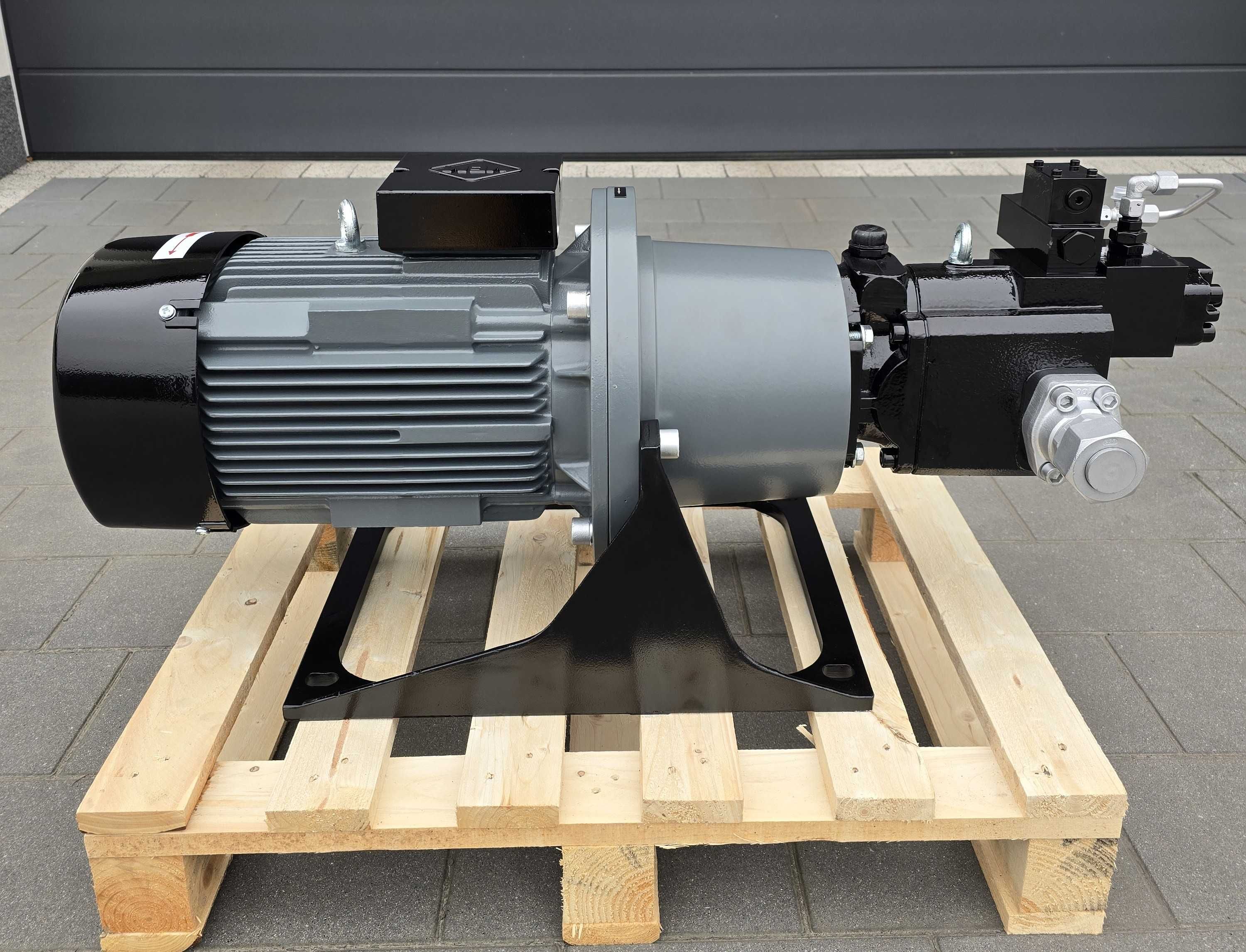 Pompa Hydrauliczna Olejowa Parker PV032 Zasilacz Hydrauliczny Prasa