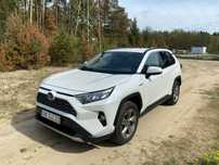 RAV4 2020r I właściciel Salon Polska