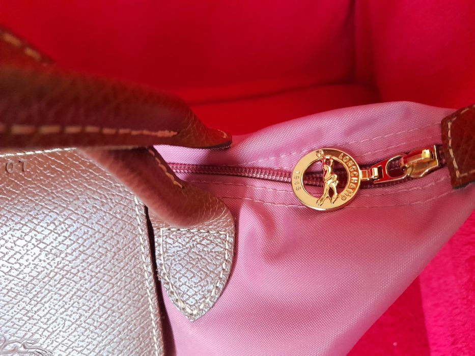 Carteira média Longchamp Original, como nova