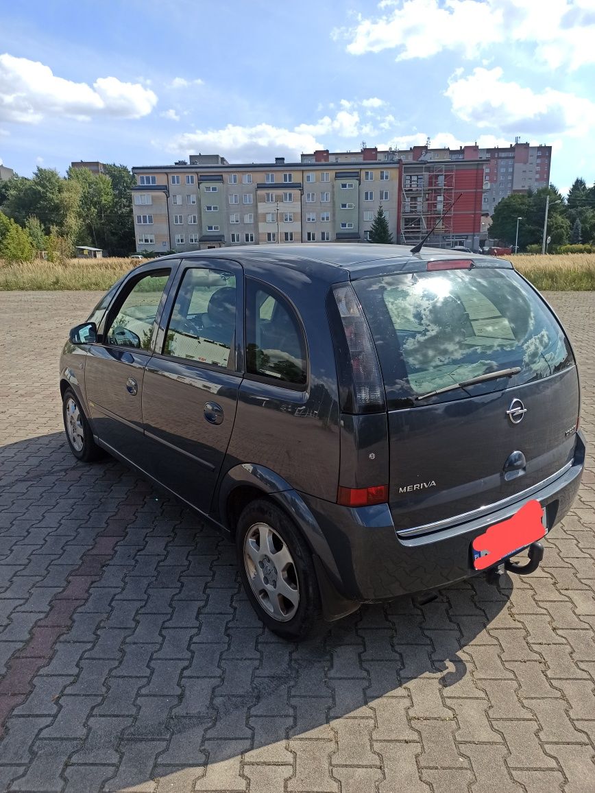Opel Meriva 2006/2007 1.7 6biegow po dużym serwisie bez rdzy