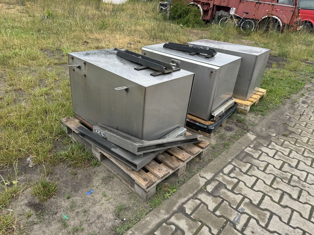 Skrzynia narzędziowa  TIR