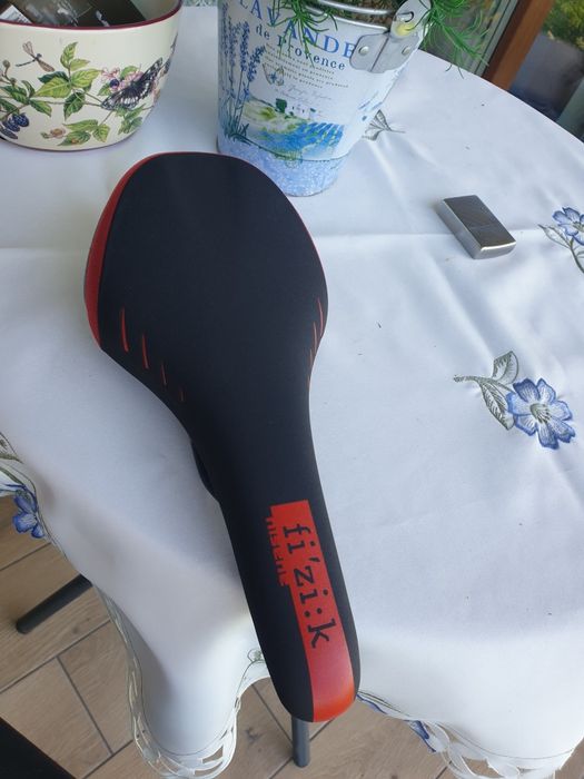 Fizik Nisene siodelko rowerowe