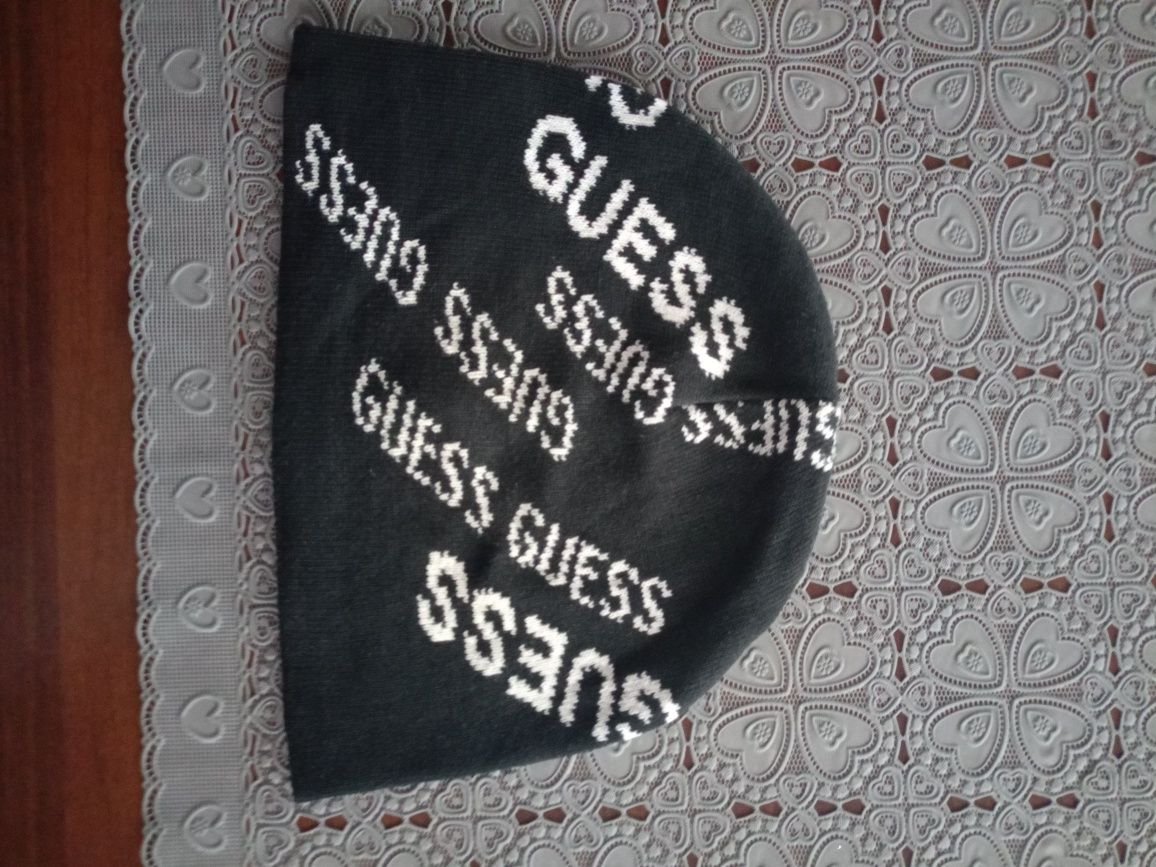 Czapka zimowa Guess