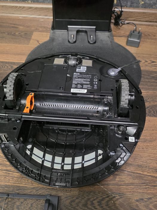 Shark AI Ultra 2 w 1, robot odkurzający z mopem,
