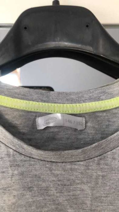 Szary tshirt dla chłopca