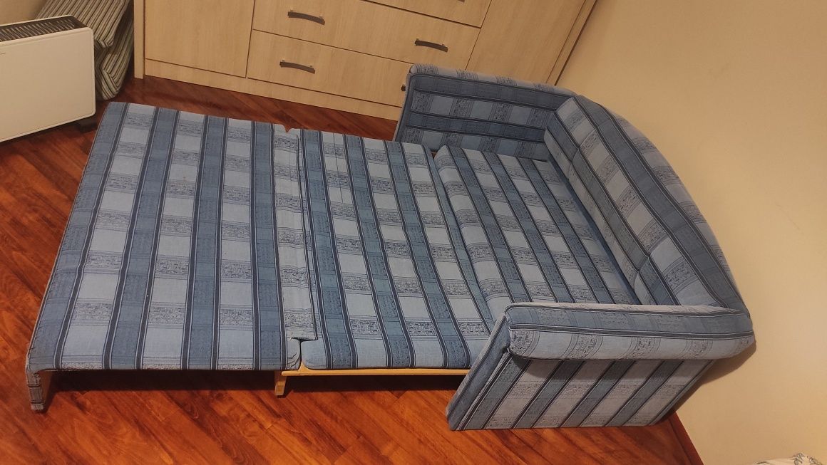 Sofa kanapa rozkładana.