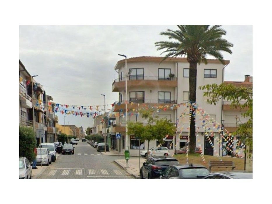 Loja a 200m da Praia das Caxinas em Vila do Conde