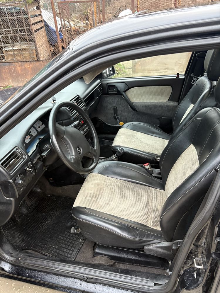 Opel vectra A 1.6