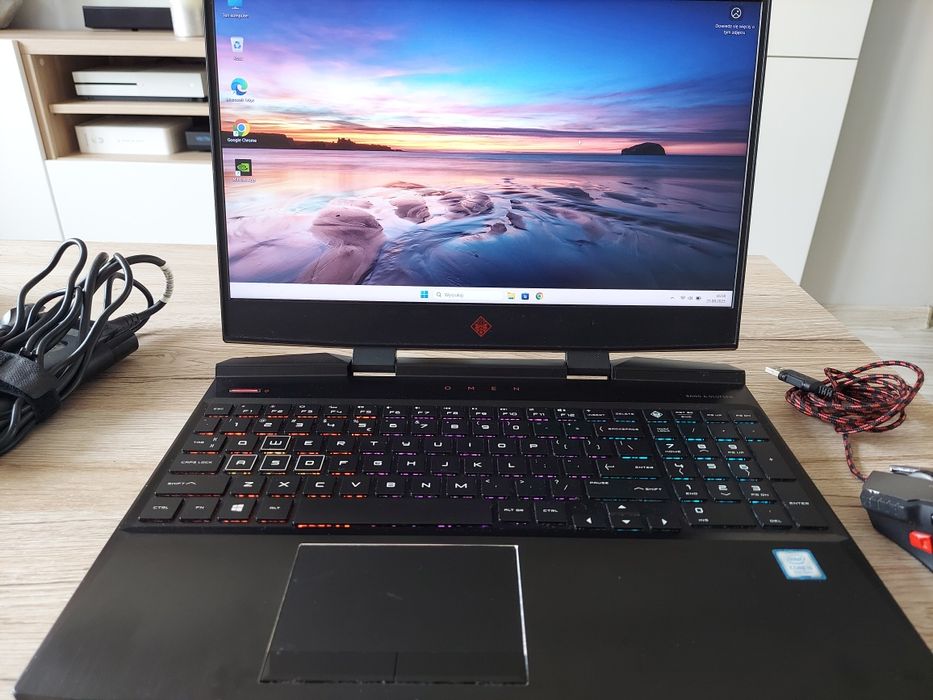 GAMINGOWY  HP Omen! Core i5/ 16GB RAM/ GTX 1050ti/ SSD + 1TB/ Win 11