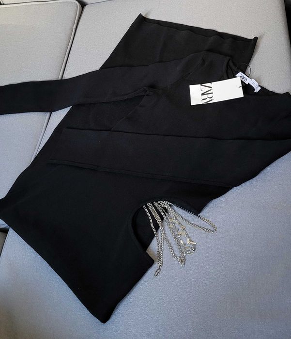 czarna Długa sukienka midi sweter Zara ozdobne łańcuszki 36 S wiskoza