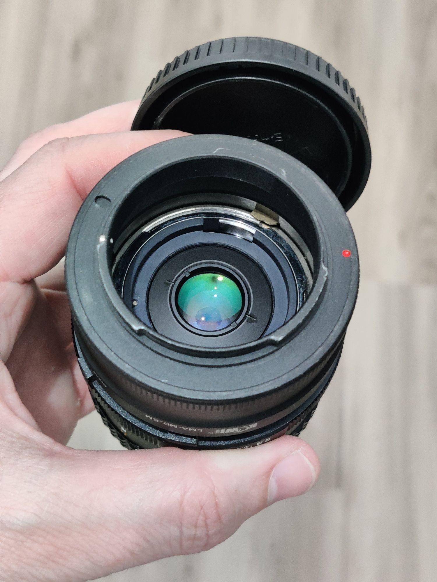 Vendo objetiva 35mm + adaptador Sony