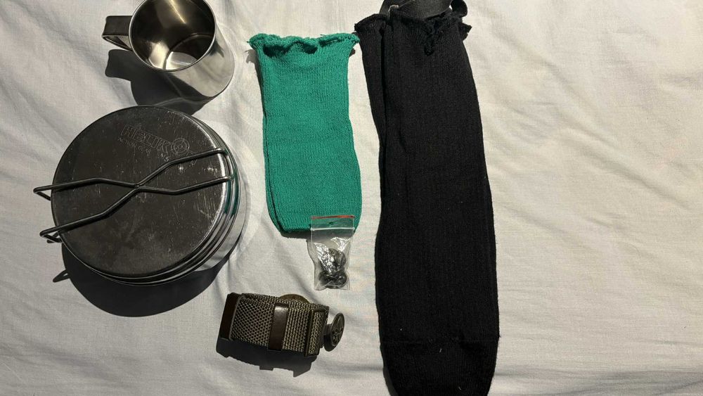 Mundur Harcerski ZESTAW r.158/164 dwie pary spodni + menażka i pałatka