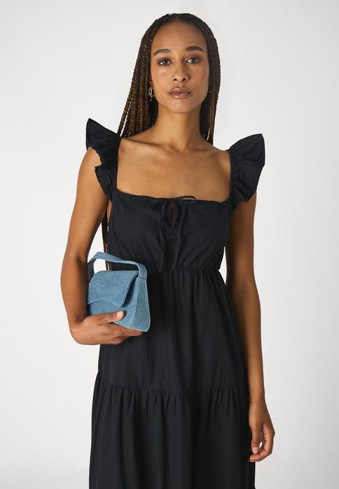 Sukienka czarna Selected Femme 34