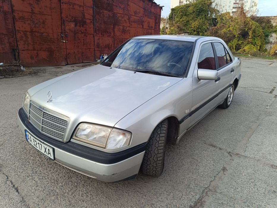 Продам Мерседес 202 АКПП