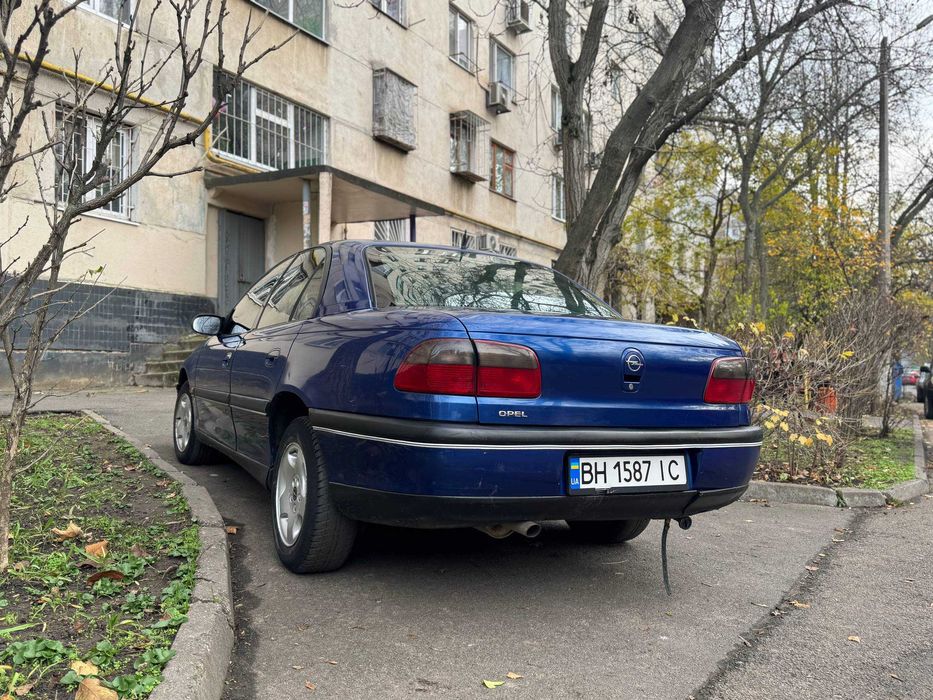 Продам авто Opel Omega 1997
