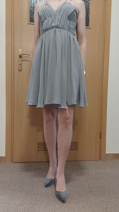 H&M nowa zwiewna sukienka 36 S rozkloszowana na metce rozmiar 38 ale w