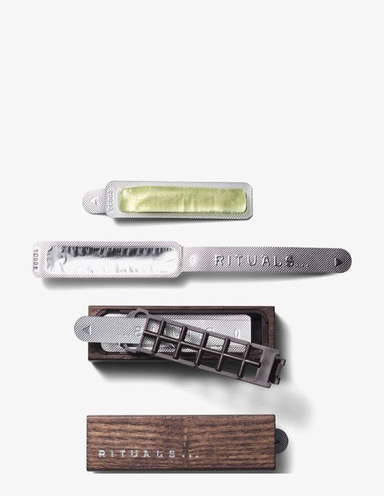 Автопарфуми ароматизатор для авто Rituals Sakura Oudh Mehr