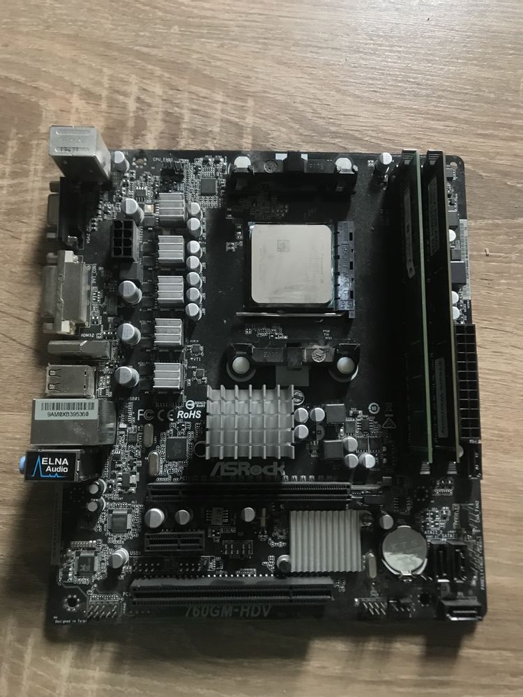 Материнька плата asrock 760gm-hdv,Phenom 1075t + 12 gb ddr3