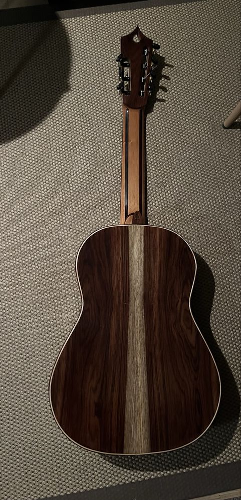 Guitarra clássica de concerto l sete cordas