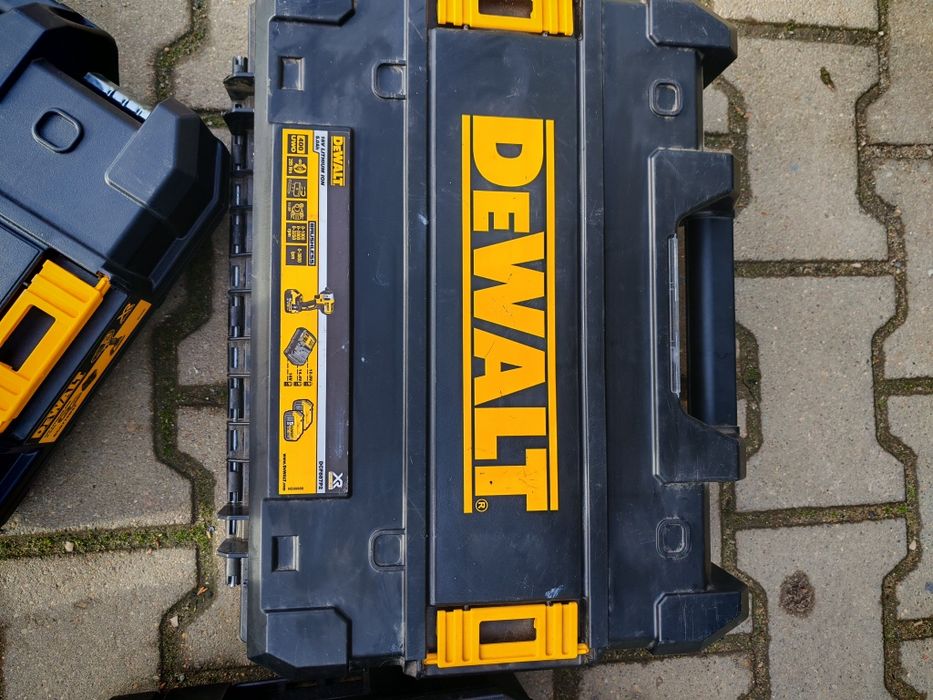 Walizka narzędziowa DeWalt