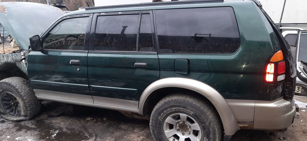 Фари,ЗапчастиниPajero Sport1,Паджеро Спорт1,3.0 6G72 Розборка,шрот