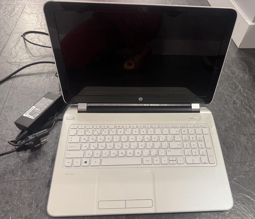 Ноутбук Hp 15-n292sr