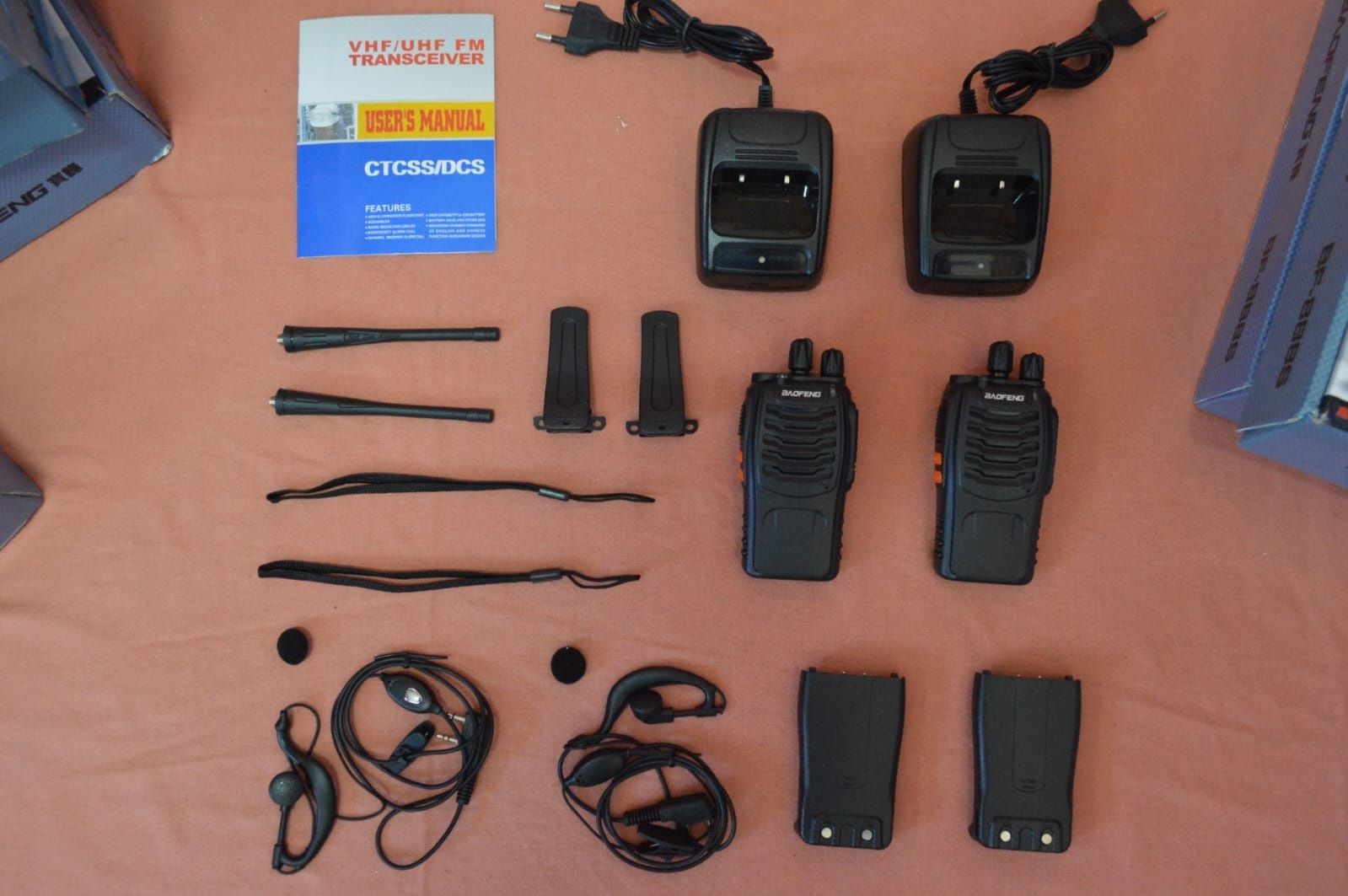 (NOVO) 2 x Rádios walkie talkies BAOFENG 888S - 400-470MHZ - Envio 24H