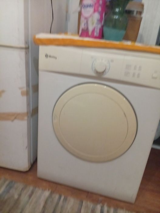 Máquina de secar roupa trabalhar muito bem