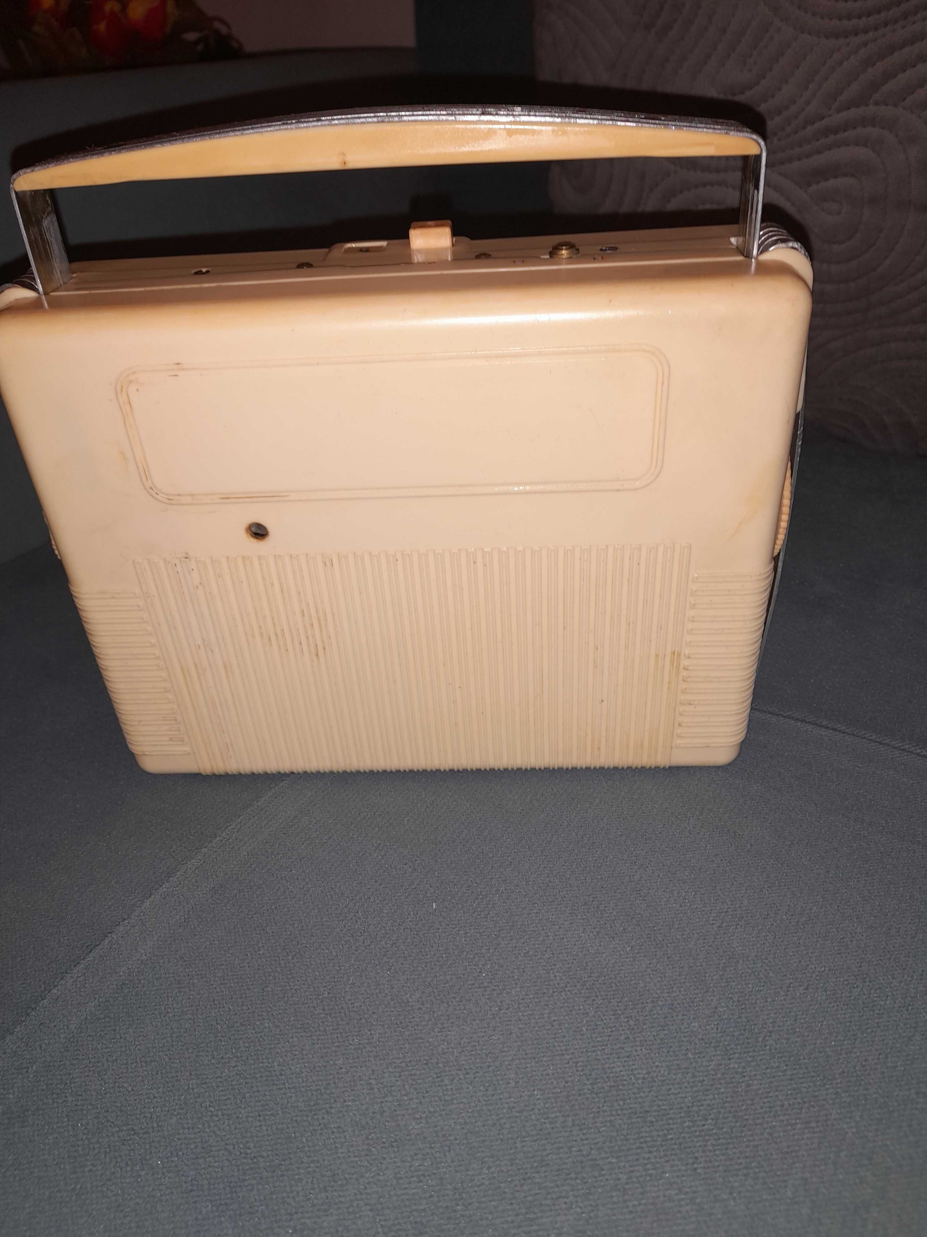 RADIO SZAROTKA - 70-letni zabytek polskiej lampowej techniki