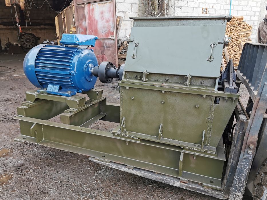 Подріблення щепи, дробилка,дробарка, щепоріз