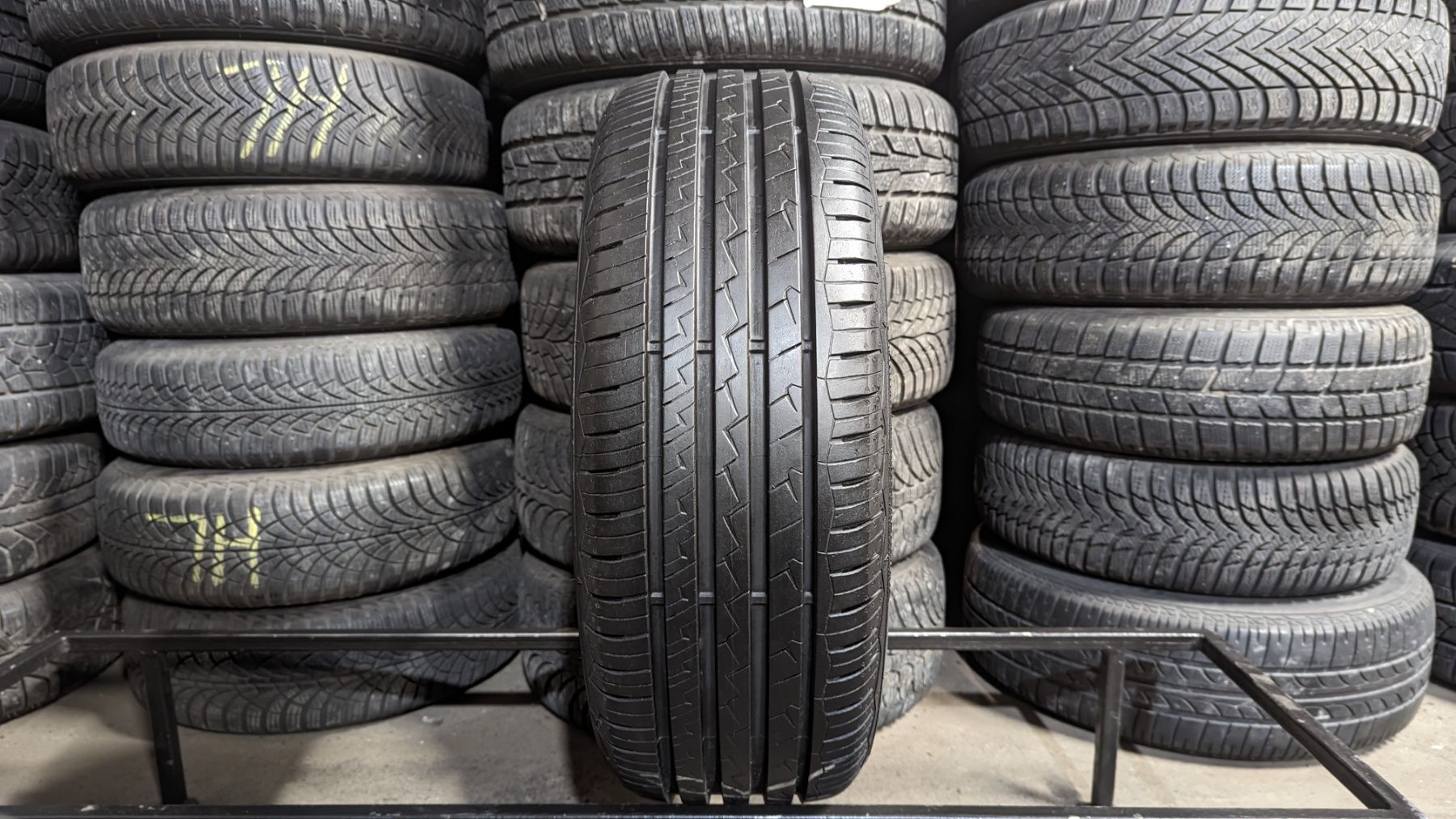 Шина 205/55 R 16 DEBICA Presto HP 2. Одне колесо. Розпаровка.