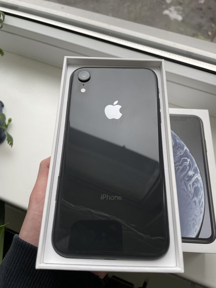 iPhone xr 64gb black