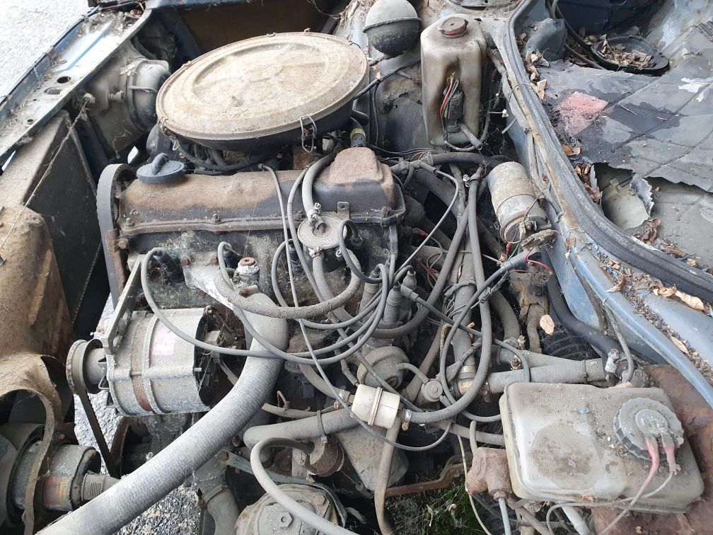 AUDI 100 C2 NSU 1981 do renowacji lub na części kompletna dokumentacja