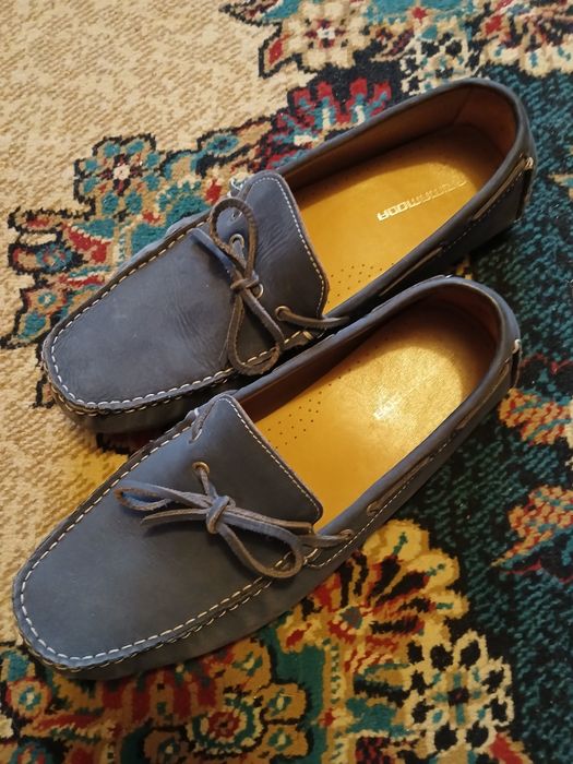 Продам туфлі чоловічі замшеві