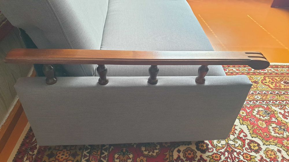 Мягкий уголок б/у – 2 кресла и диван (205x110)