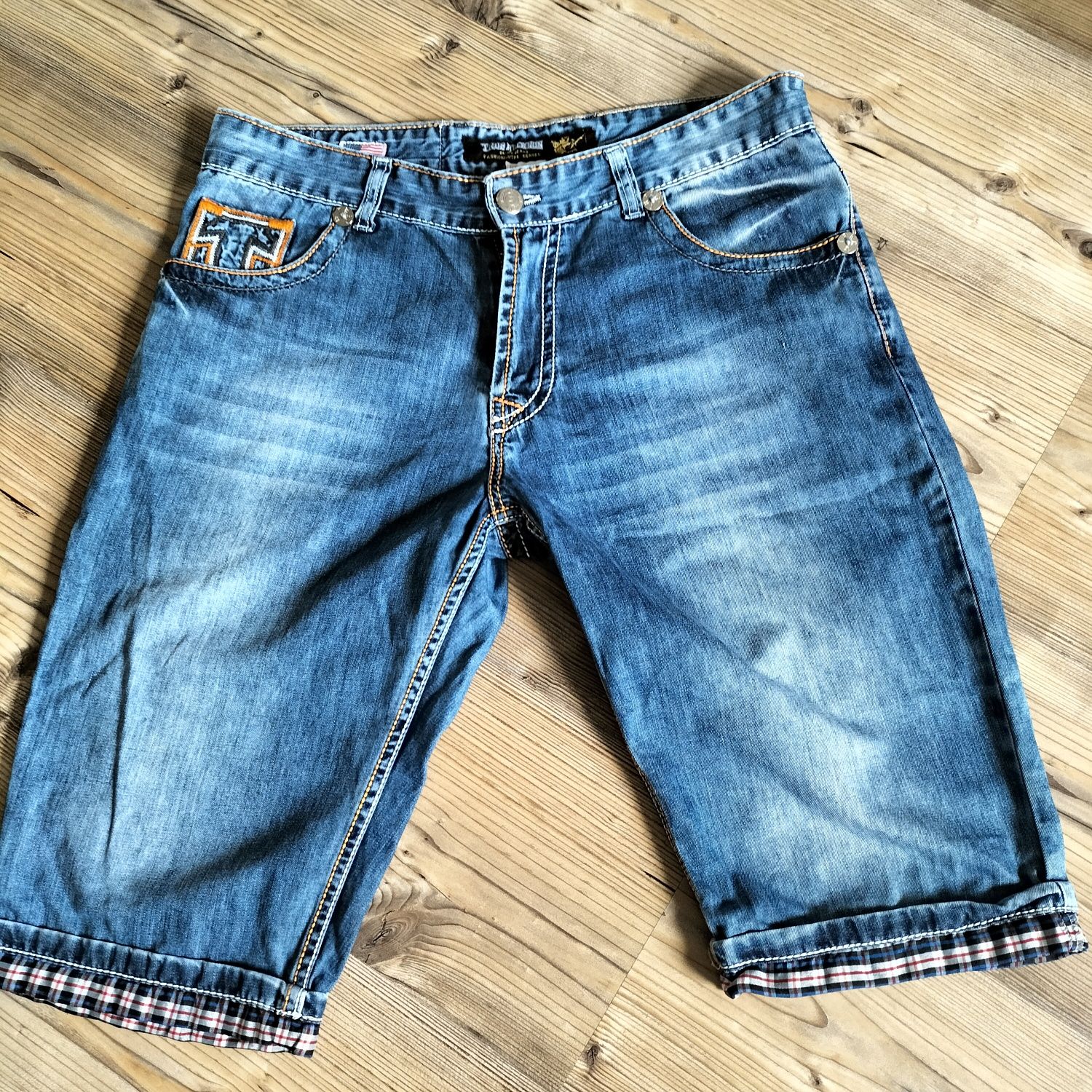 Legendarne spodenki  True Religion W30