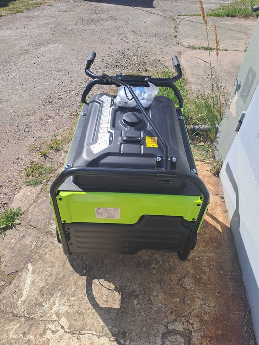 PX10000 Agregat / generator prądotwórczy moc 8.5kW/230V/AVR