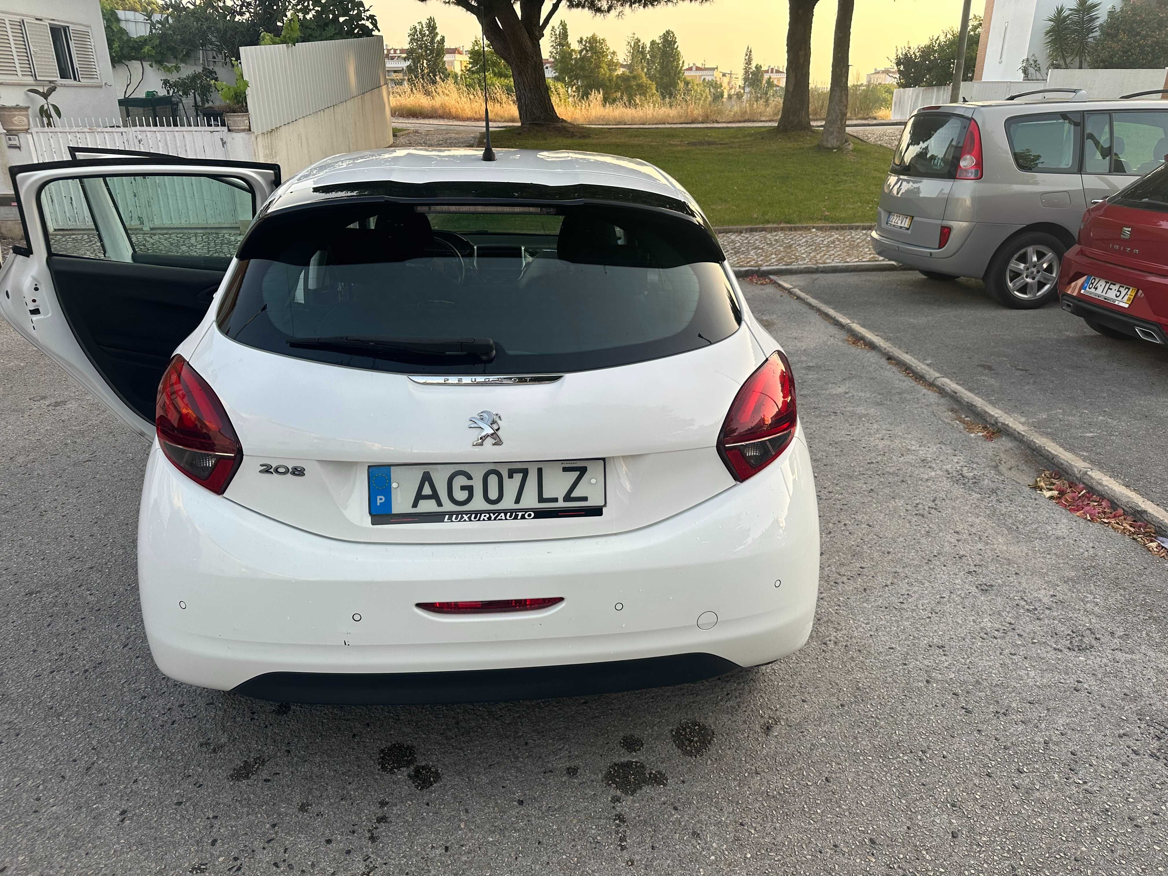 Peugeot 208 1,6hdi ALLURE