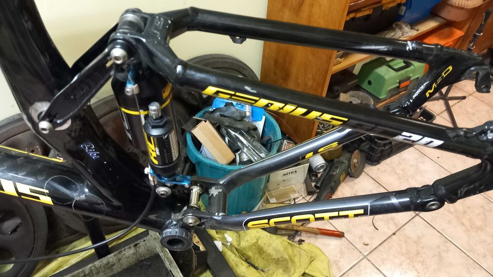 Rama Scott Genius 20 RC XL , 26"  DT Swiss , Shimano , Kalloy Uno Lite