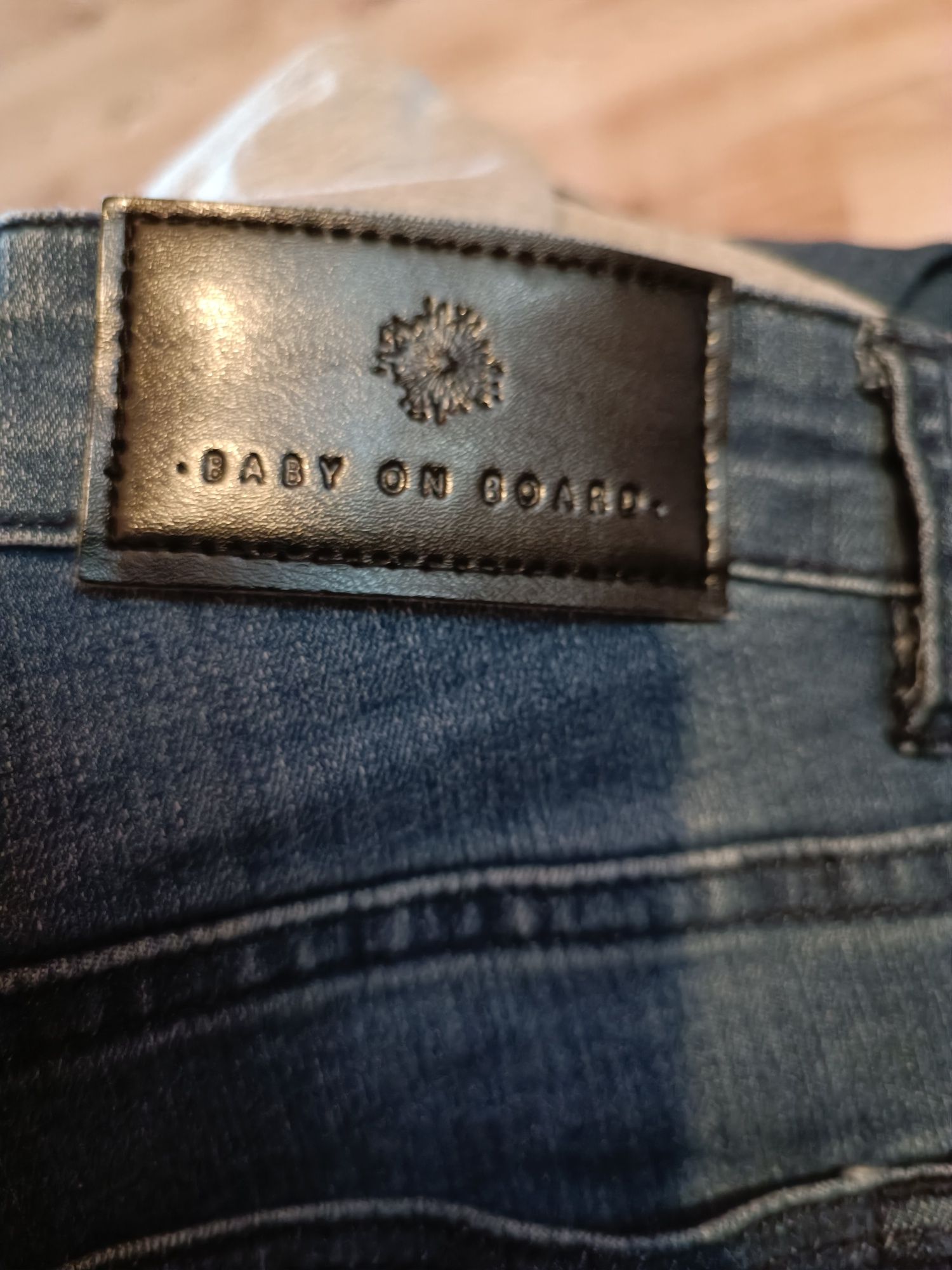 Spodnie ciążowe rozciągliwy jeans