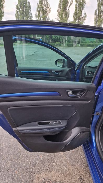 Renault Megane IV GT 1.6 TCE 205 EDC