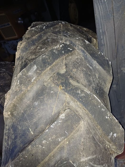 Opony 12,4 28 stomil