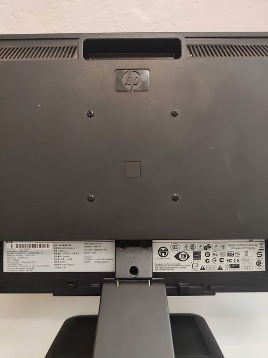 Monitor biurowy HP LE2201w 22 cale 16:10 1680x1050 + kabel