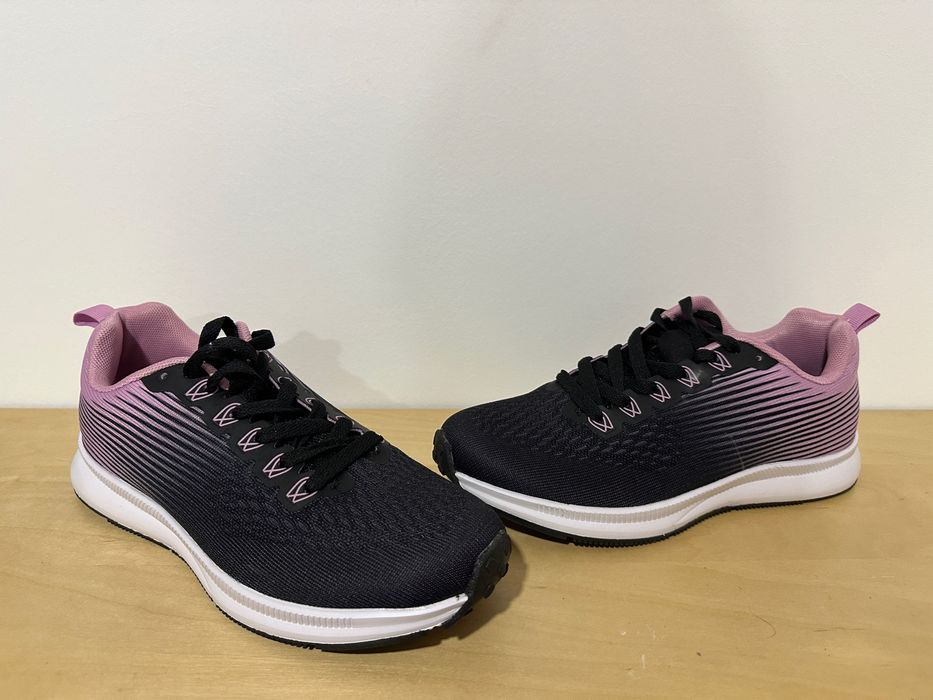 Sapatilhas Preto / Lilás Novas 39