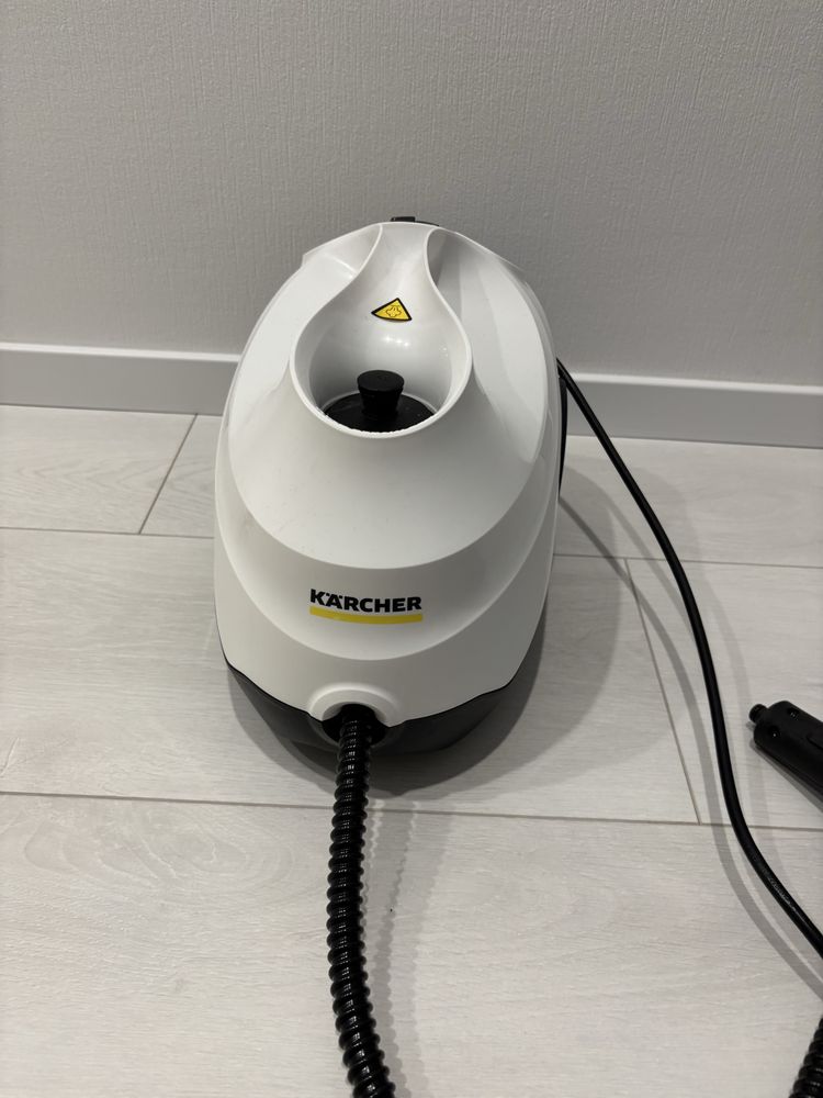 Пароочисник KARCHER SC3