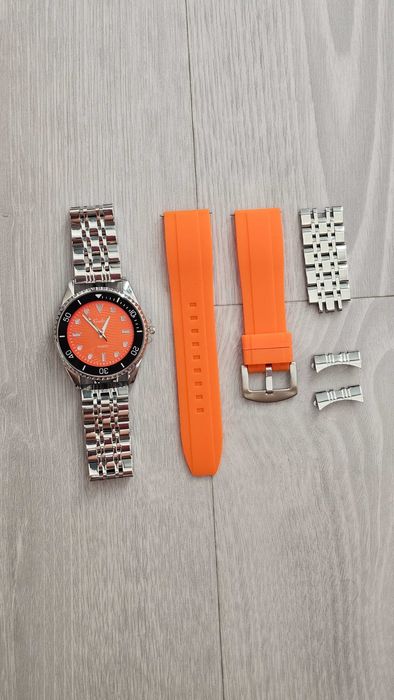 Relógio Pulso Quartz Laranja com 2 pulseiras
