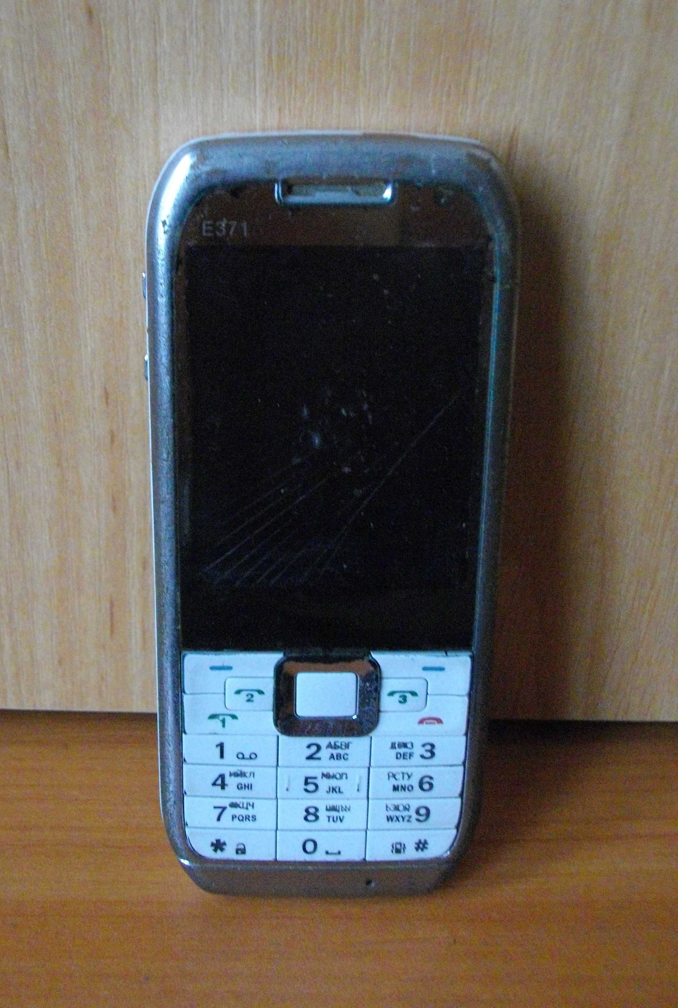 Китайский Телефон E371 Tv 3 Sim - На запчасти -Прототип Nokia E71