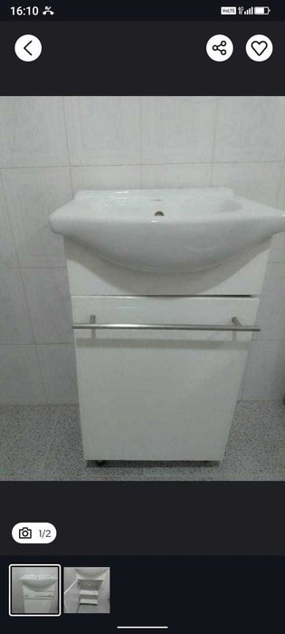 Móvel WC pequeno em bom estado