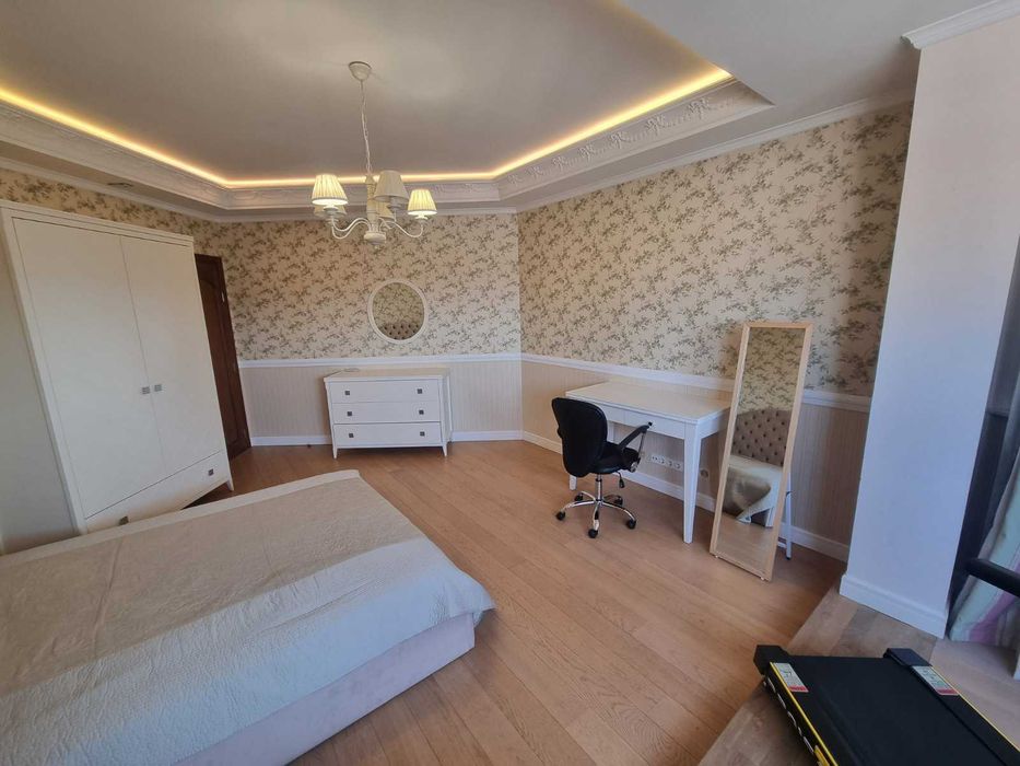 БЕЗ КОМІСІЇ здам 4 кім кв. вул. Гетьмана Скоропадського(Толстого) 39